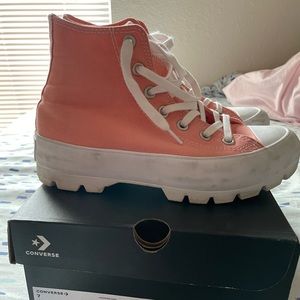 🍑 peachy🍑 lugged converse
